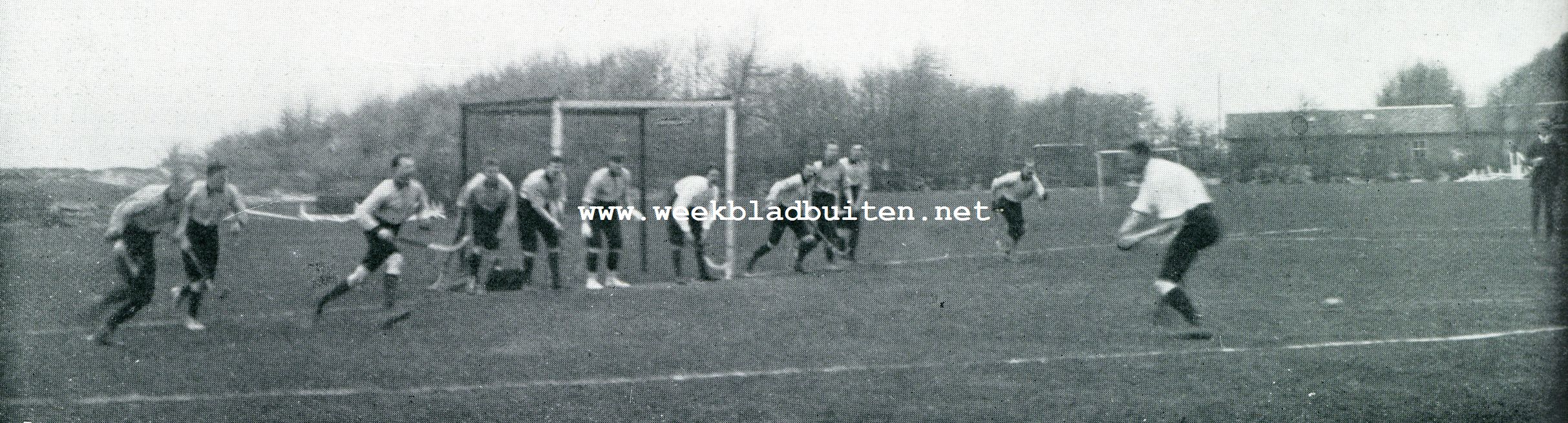 HET NEMEN VAN EEN CORNER VOOR HET HAAGSCHE DOEL
