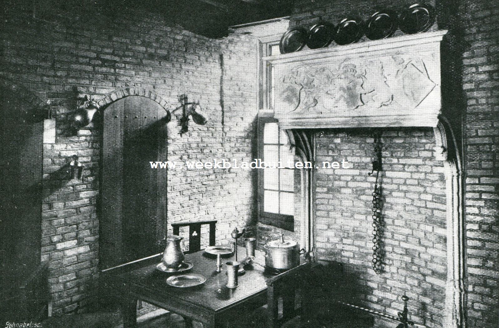 Het Kasteel Zuylen. Poorters-wachtkamer in den toren