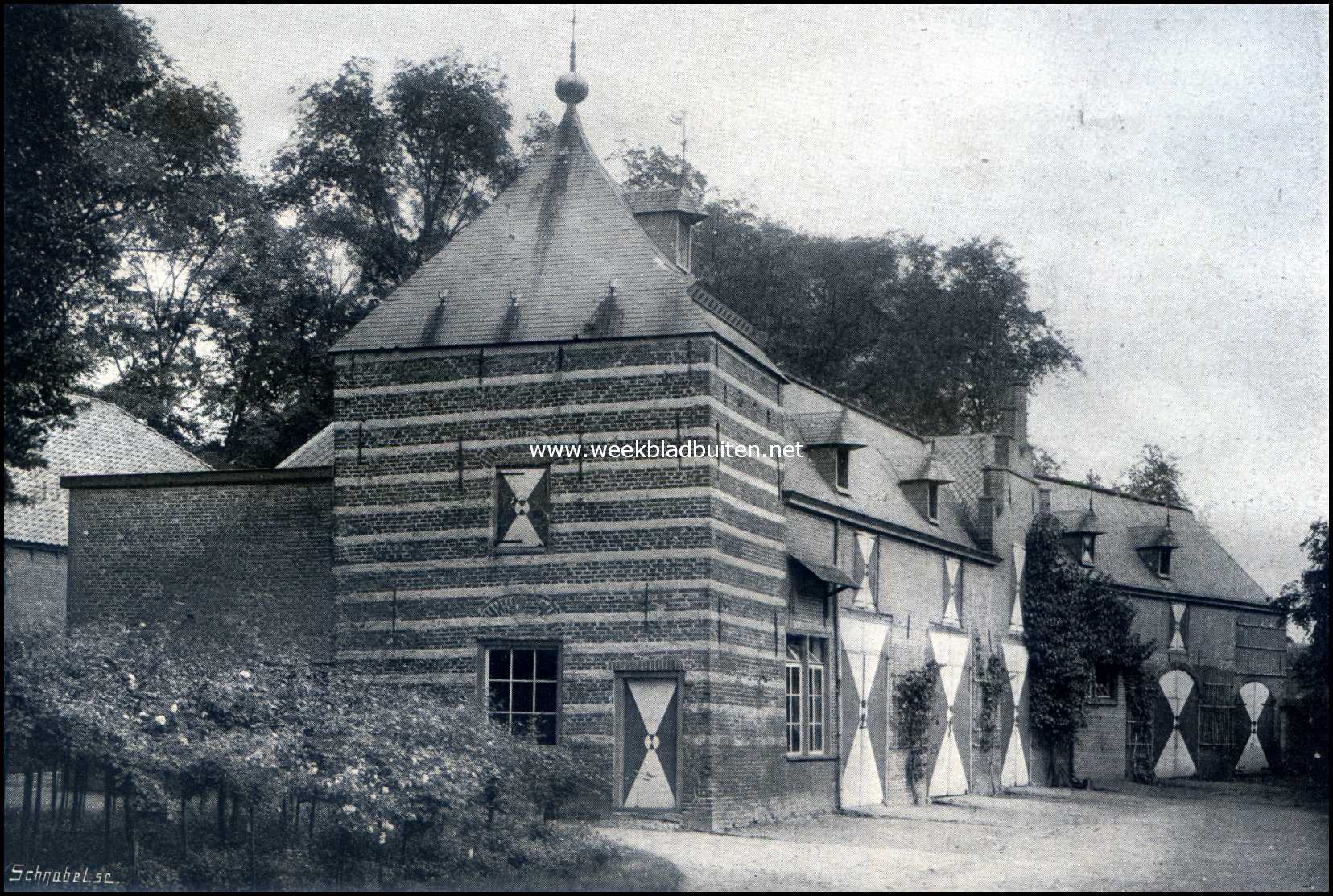Het Kasteel Helmond. Wachttoren en stallen
