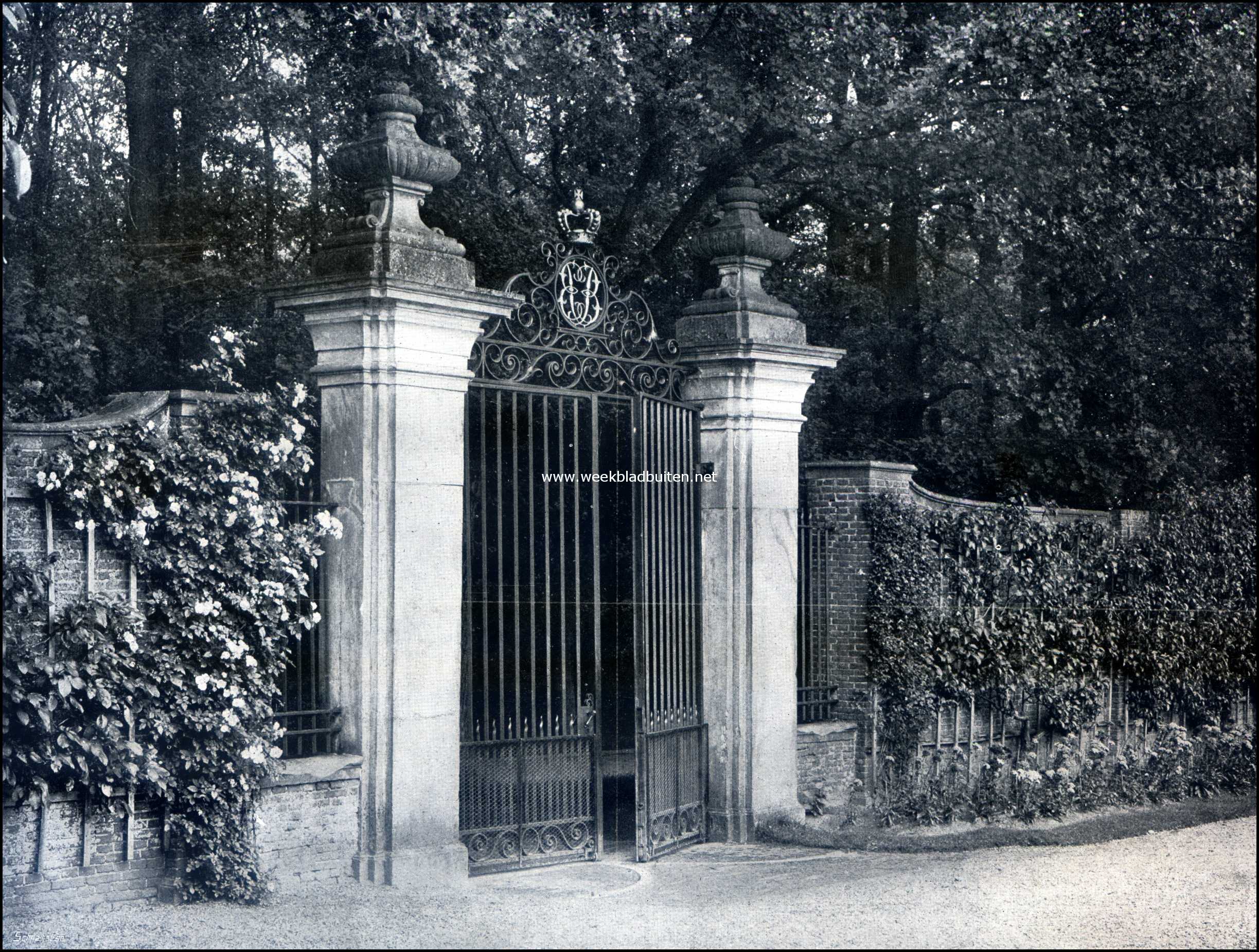 Het Kasteel Middachten en zijne bewoners. Middachten: tuinhek