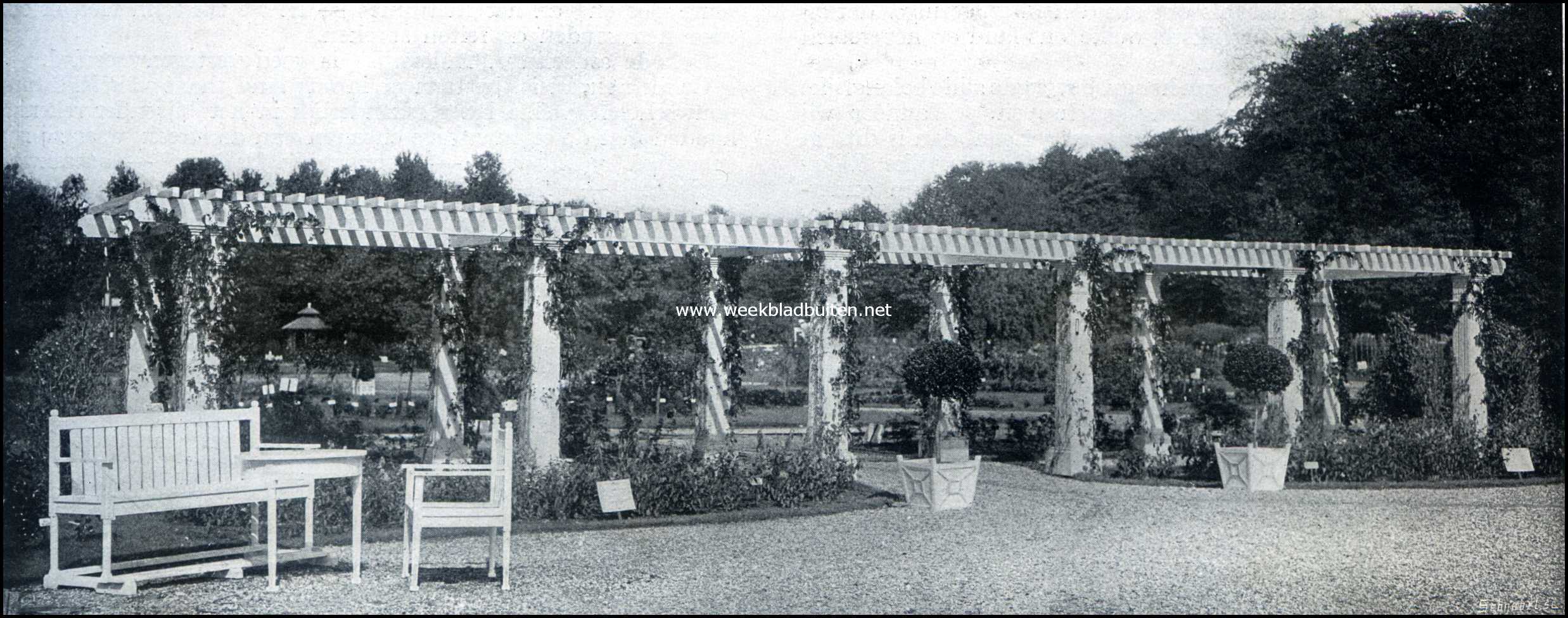 De groote tuinbouwtentoonstelling te Zeist. Pergola en tuinmeubelen. Inzending van de firma B.C. van den Steenhoven, Boskoop