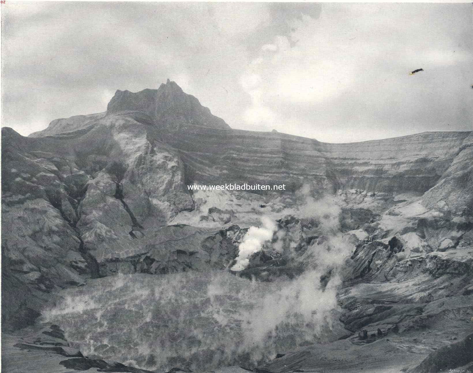 De hoogste bergen der aarde. Panorama op de Kleine Krater