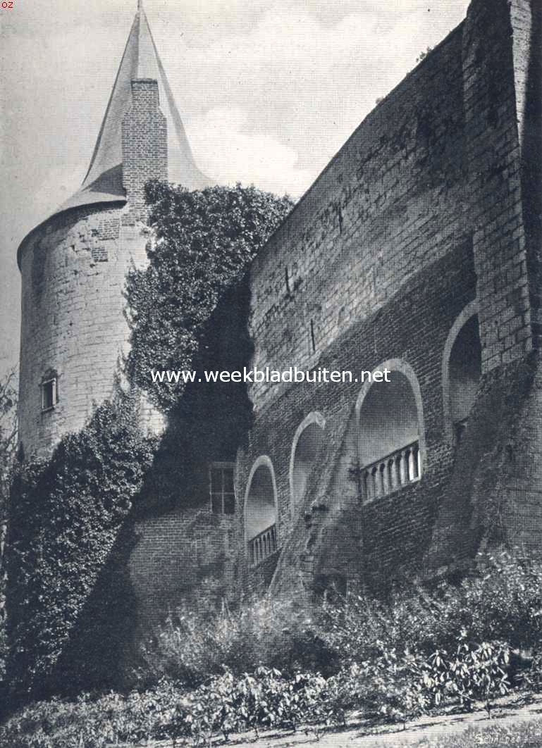 Het kasteel Horn (L.). Zij-aanzicht