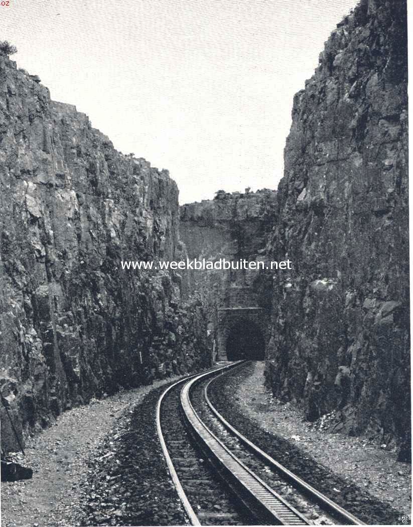 Transvaal. De Delagoa-Bay-Spoorweg te Waterval-Boven