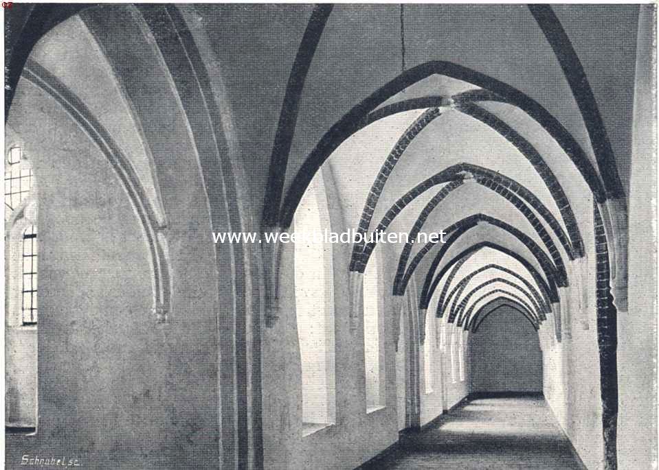 Het oude klooster te Ter Apel. De oude kloostergang