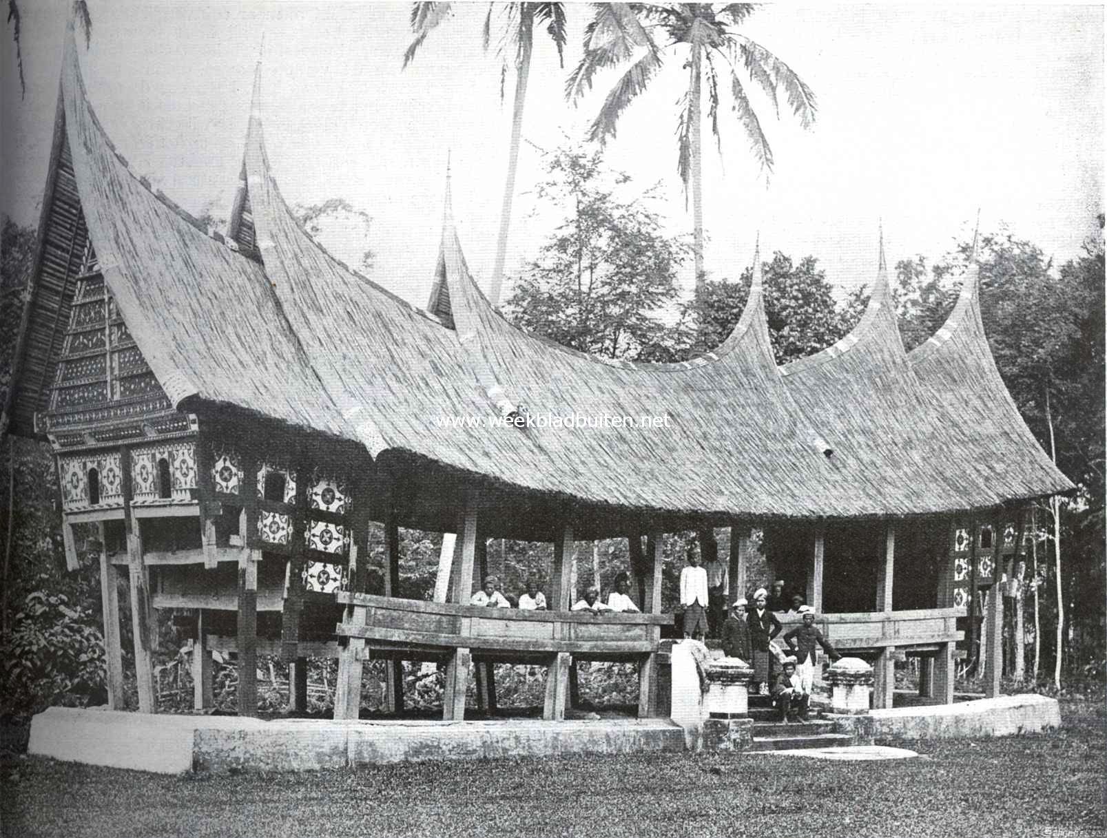 Van Sumatra's Westkust. Een Rapatzaal in Batipoeh