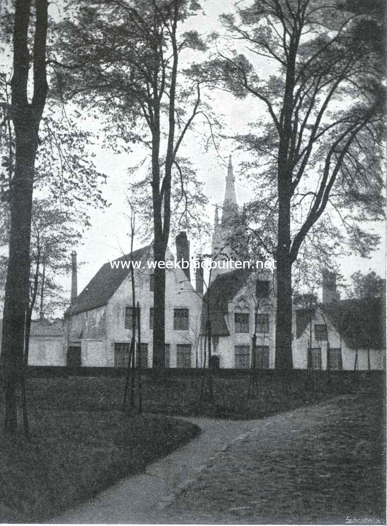 Brugge. Het Bagijnenhof te Brugge