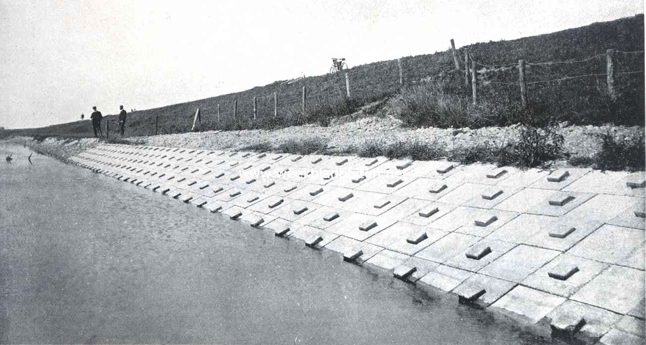 De betonwerken op het eiland Schouwen. Spijkerglooiing