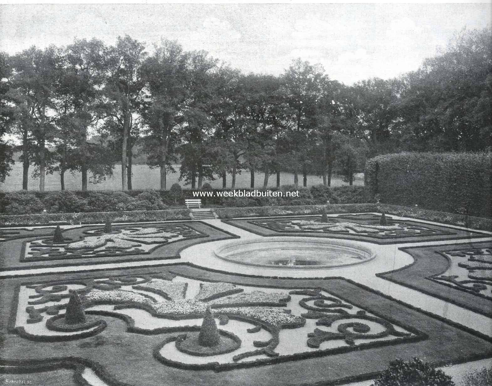 Het kasteel Weldam. Een der lage parterres in den voortuin