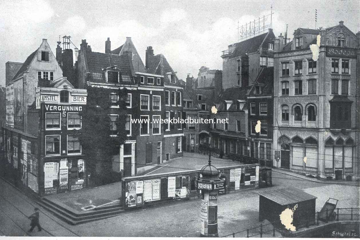 Slachtoffers der Damplannen. Een blok huizen op den Dam, wachtend op de komst der sloopers