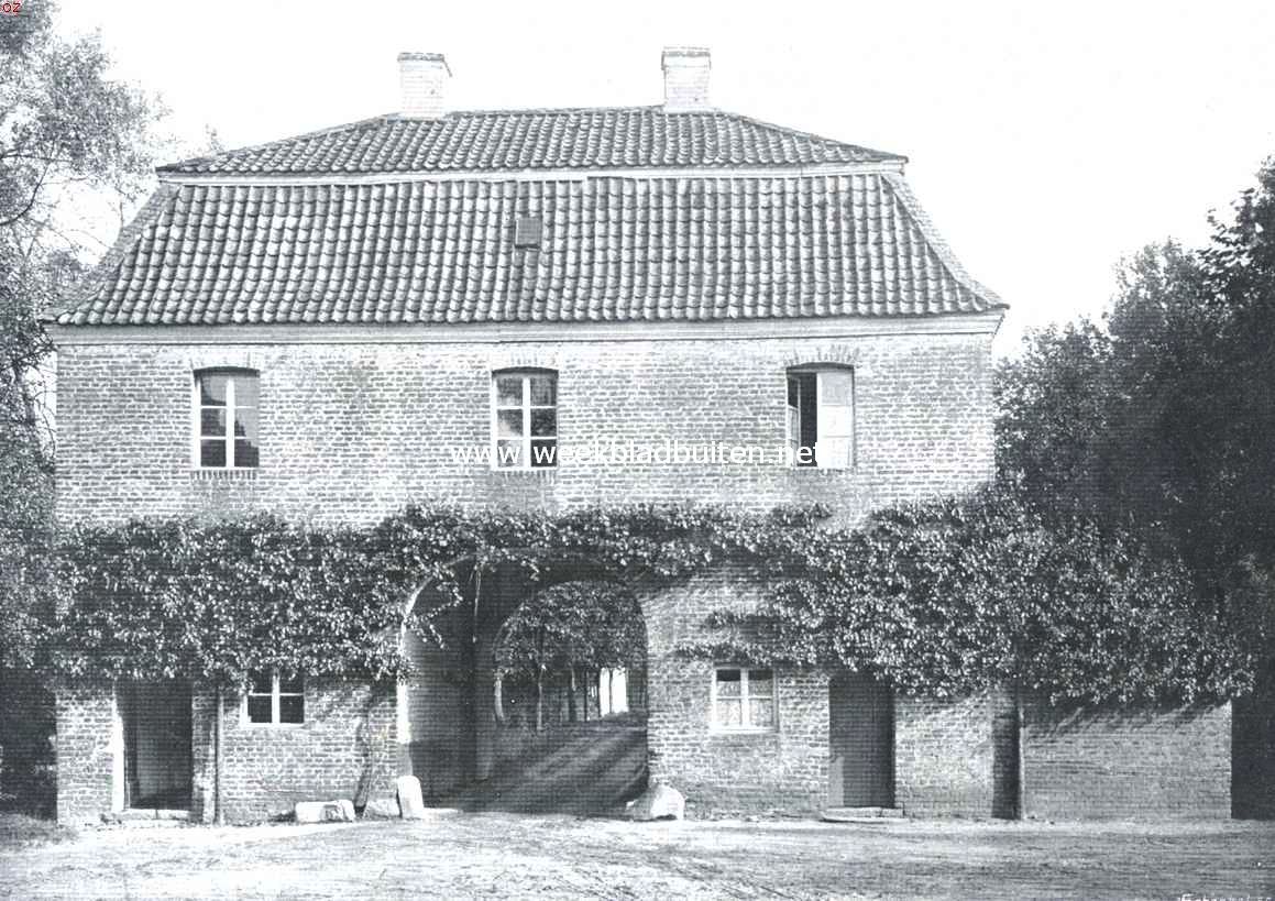 De Holtmeulen of Holtmhle bij Tegelen (L.) en het dorp. Kaldenkircherpoort