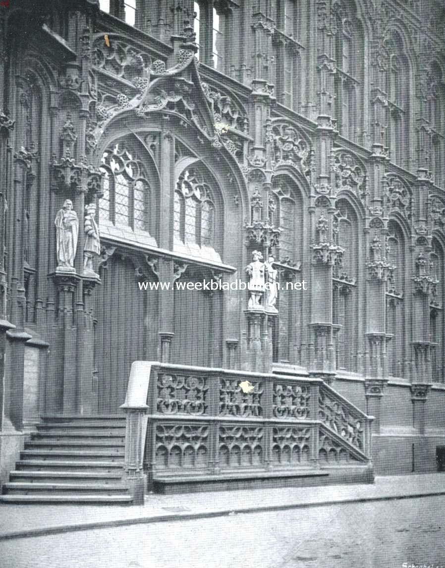 Gent. Het Stadhuis (ingang)