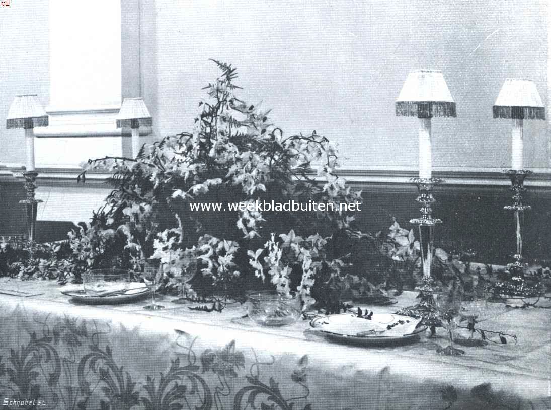 Orchideen-tafelversiering van Mrs. I. de Rothschild op de 