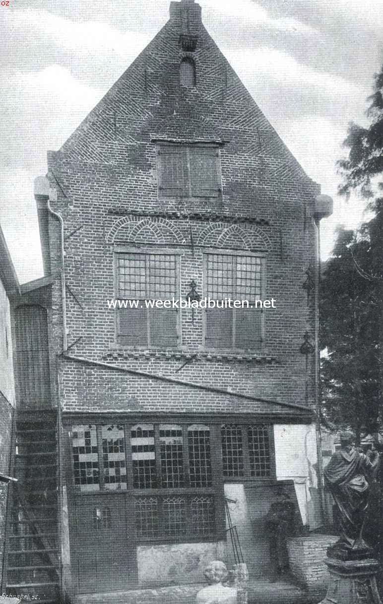 Edam. Achtergevel van Edam's Museum