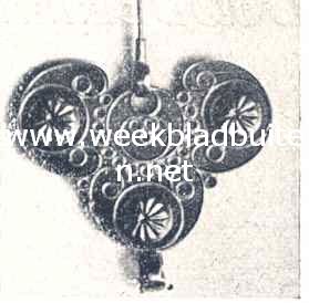 De sieraden bij de kleederdrachten in de verschillende provincies. Hanger Walcheren 2