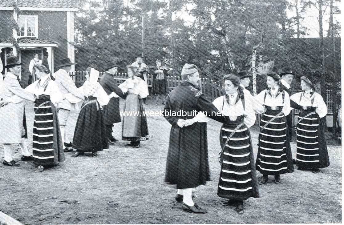 Openluchtmusea. Nationale dansen in nationale kleederdracht op Skansen