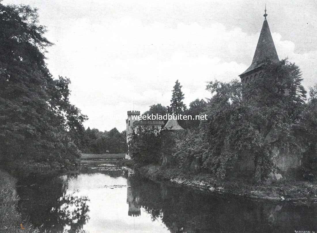 Het kasteel van Stapelen te Boxtel. Achterzijde