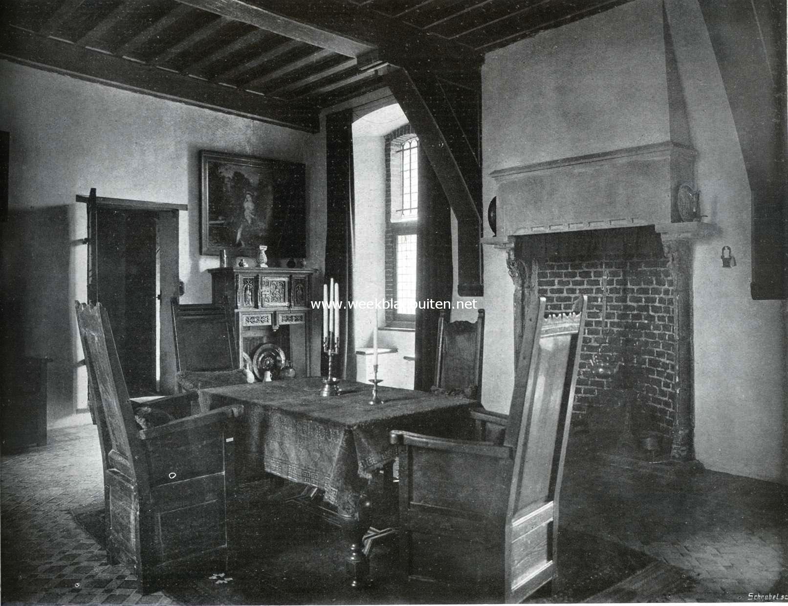 In 't kasteel van Hooft. De kamer van bisschop Jan van Arkel. In Hooft's tijd eetkamer