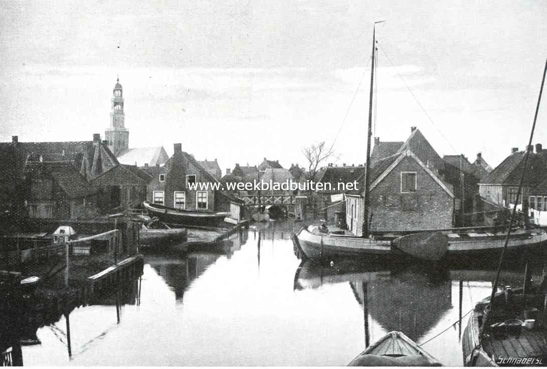 Gezicht op Hindeloopen van de Indijksbrug af