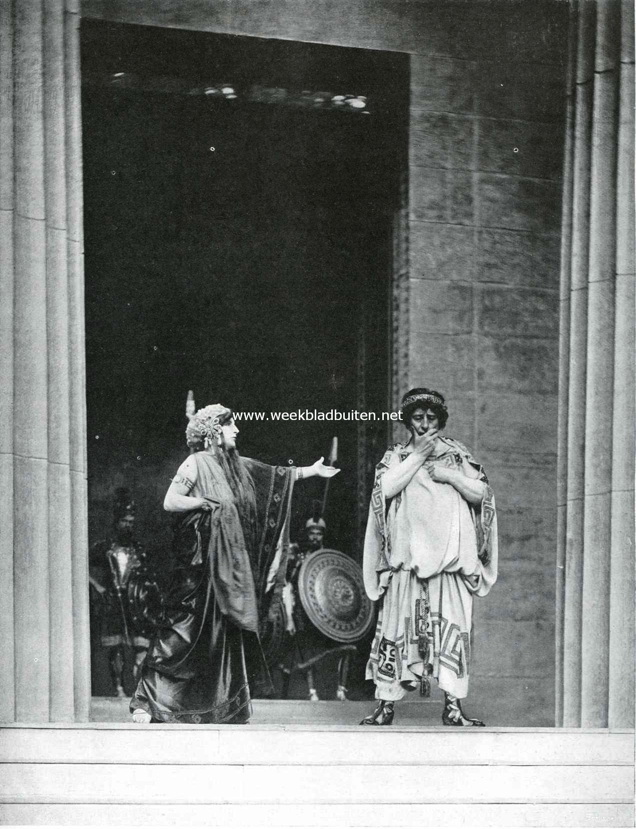 De openlucht-voorstelling van Sophocles' 