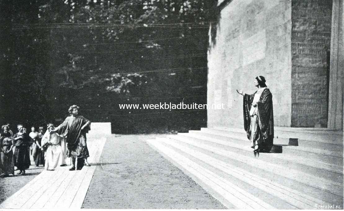 Oedipus en de Oedipus-vertooning op Sonsbeek te Arnhem. Oedipus vraagt aan Kreon, die teruggekeerd is van zijn tocht naar het orakel van Delphi: 