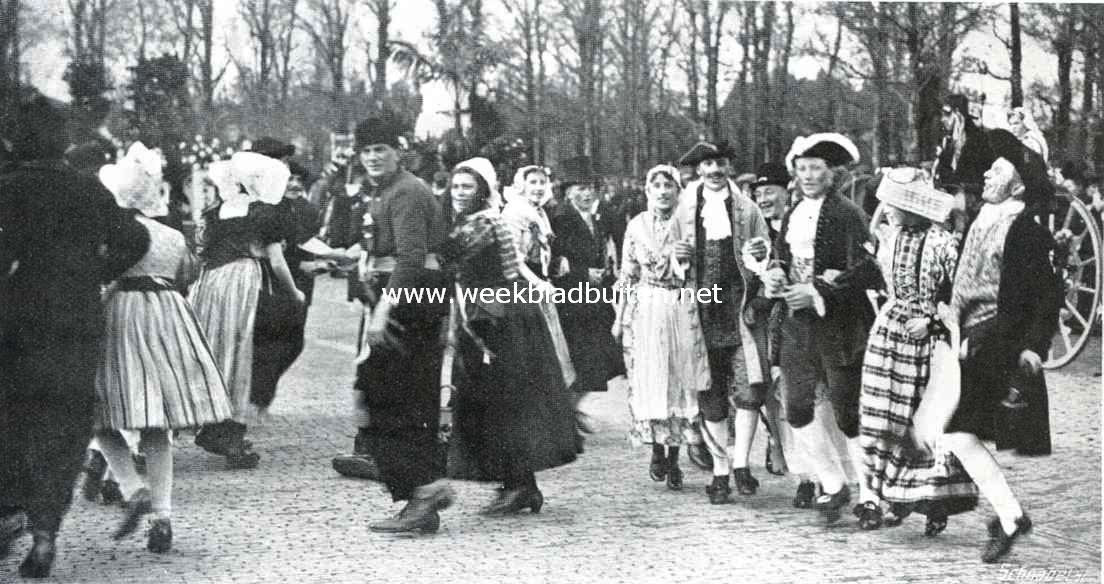 De onafhankelijkheidsfeesten te Leiden op 19 Nov. l.l. De gasten op de bruiloft van Kloris en Roosje