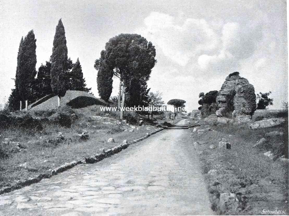 De Via Appia Antica bij Rome. De Via Appia met de graftombe der Horatii
