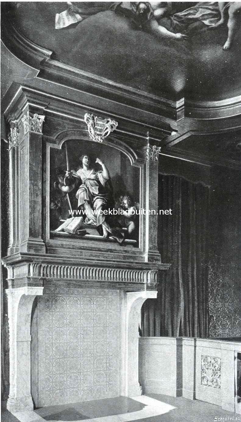 Het Stadhuis te Enkhuizen. Schouw in de Schepenzaal