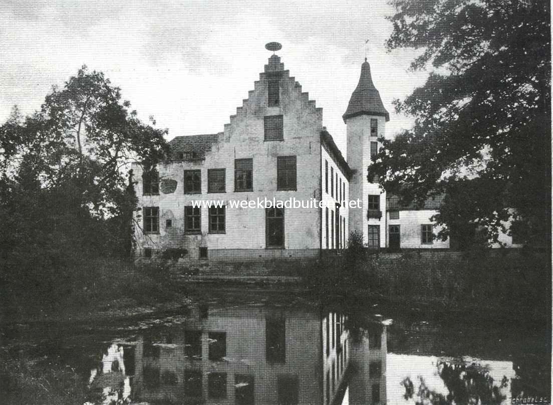 Het kasteel Zwijnsbergen aan de zijde van den Steenweg naar Cromvoirt.