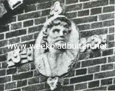 De Christus-kop in den voorgevel van het Huis Bethlehem