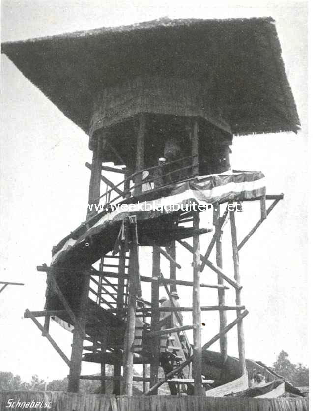 De onafhankelijkheidsfeesten te Medan. De Toboggan in Indischen stijl op de driedaagsche Passar-Malam