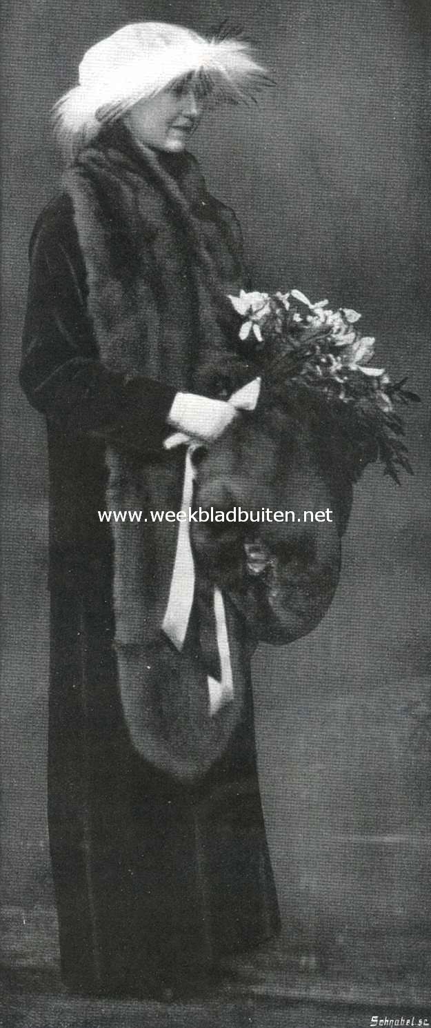 De jonge Groothertogin van Luxemburg Marie Adelade tijdens haar verblijf in onze hofstad
