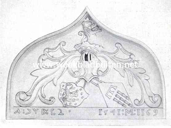 De Wijenburgh. Relief boven een deur in de hal 2