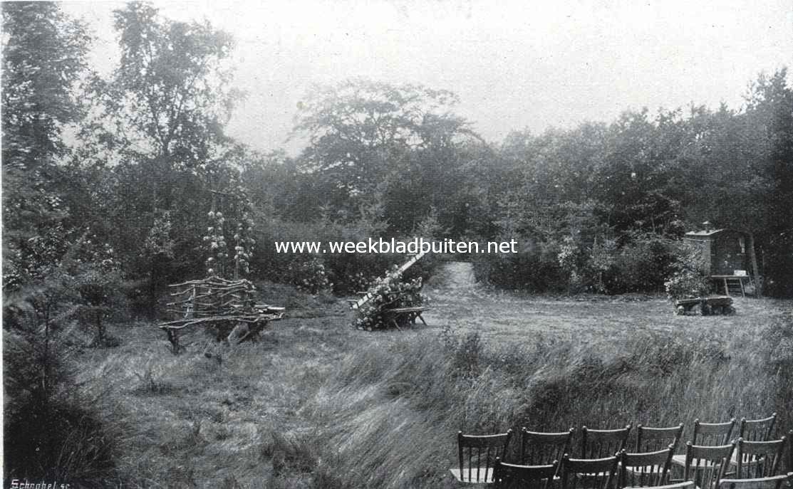 Het tooneel van het natuur-theater te Bergen (N.-H.), eenige uren vr de opvoering van Canter's 