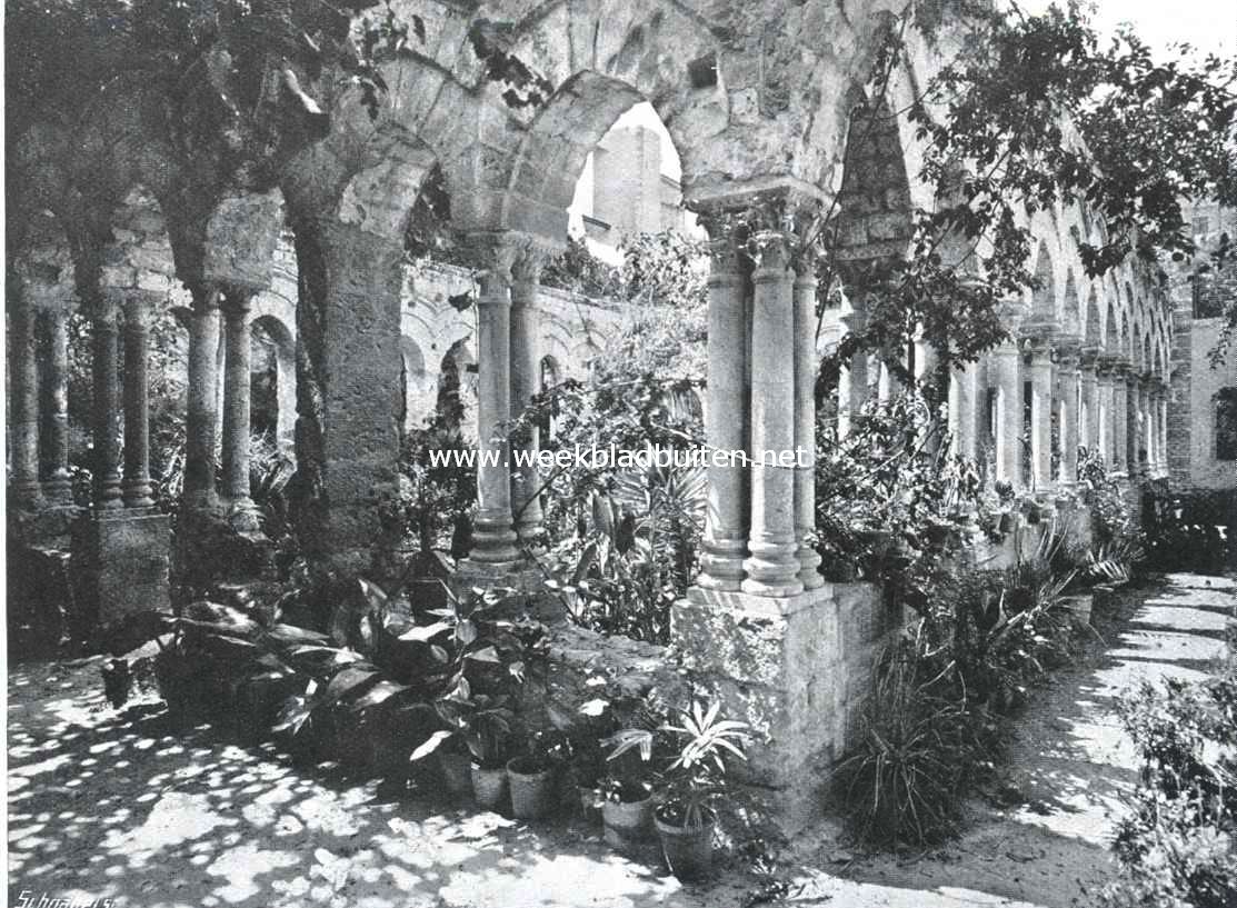 Palermo. De kloostergang der kerk St. Giovanni degli Eremiti