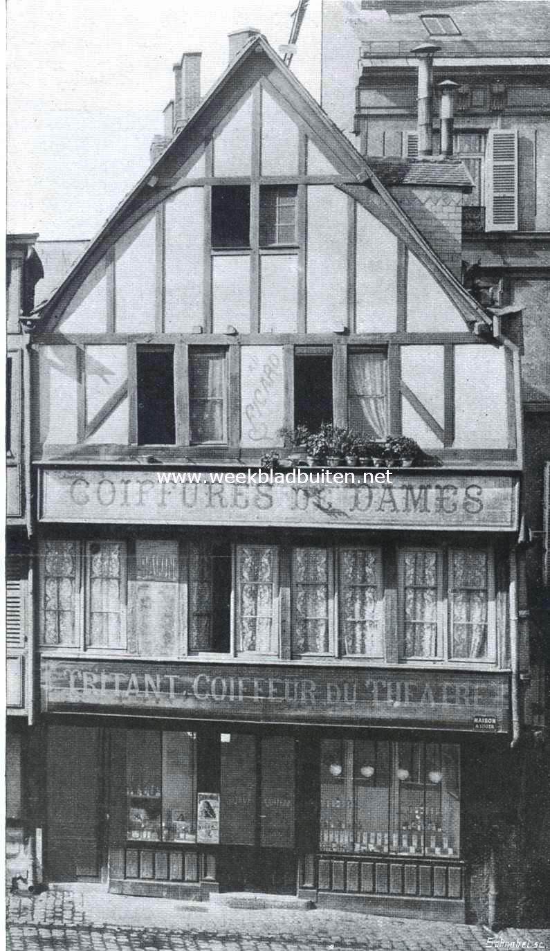 Reims. Typisch oud huis op de Place des Marchs 1