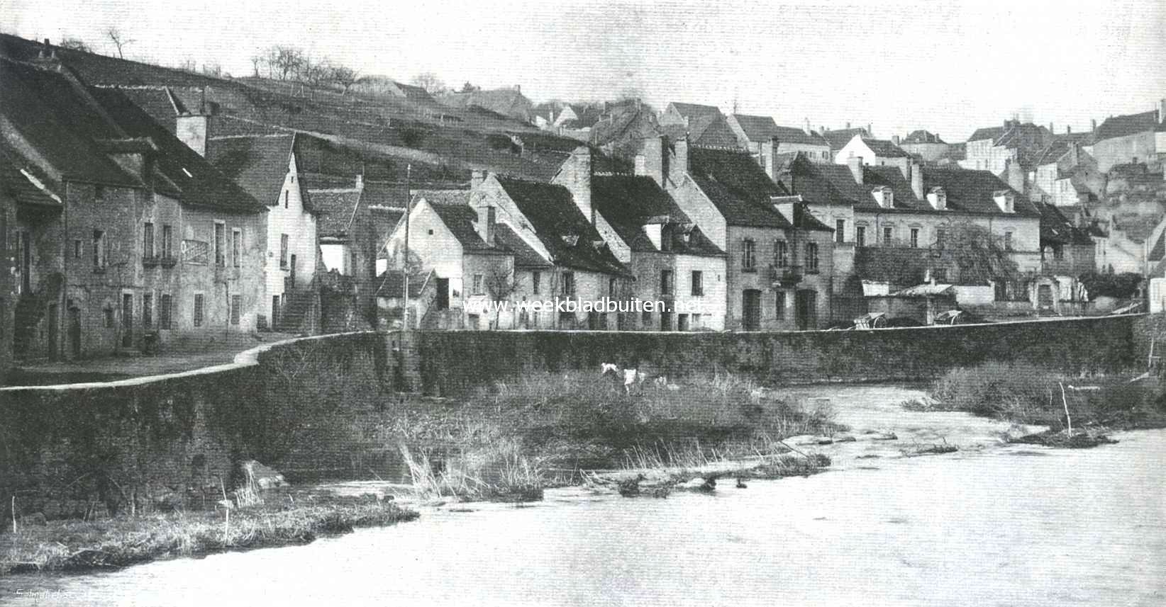 Semur. Aan de Armancon
