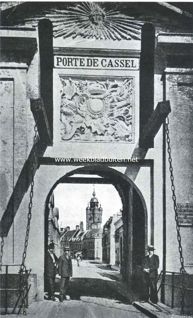 Een merkwaardige landstreek tusschen Yperen en Calais. De Casselsche Poort te St. Winocksbergen (Bergues) met kijkje in de Zuidstraat