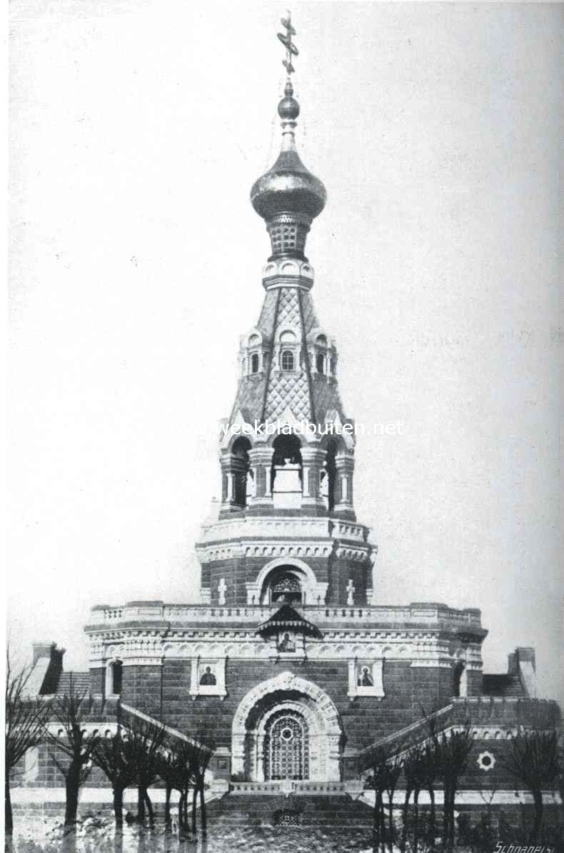 Het dezer dagen door de Turken verwoeste Russische monument te Galatria, bij San Stefano, opgericht in den vorige oorlog tusschen de beide landen ter eere van de aldaar gesneuvelde Russen