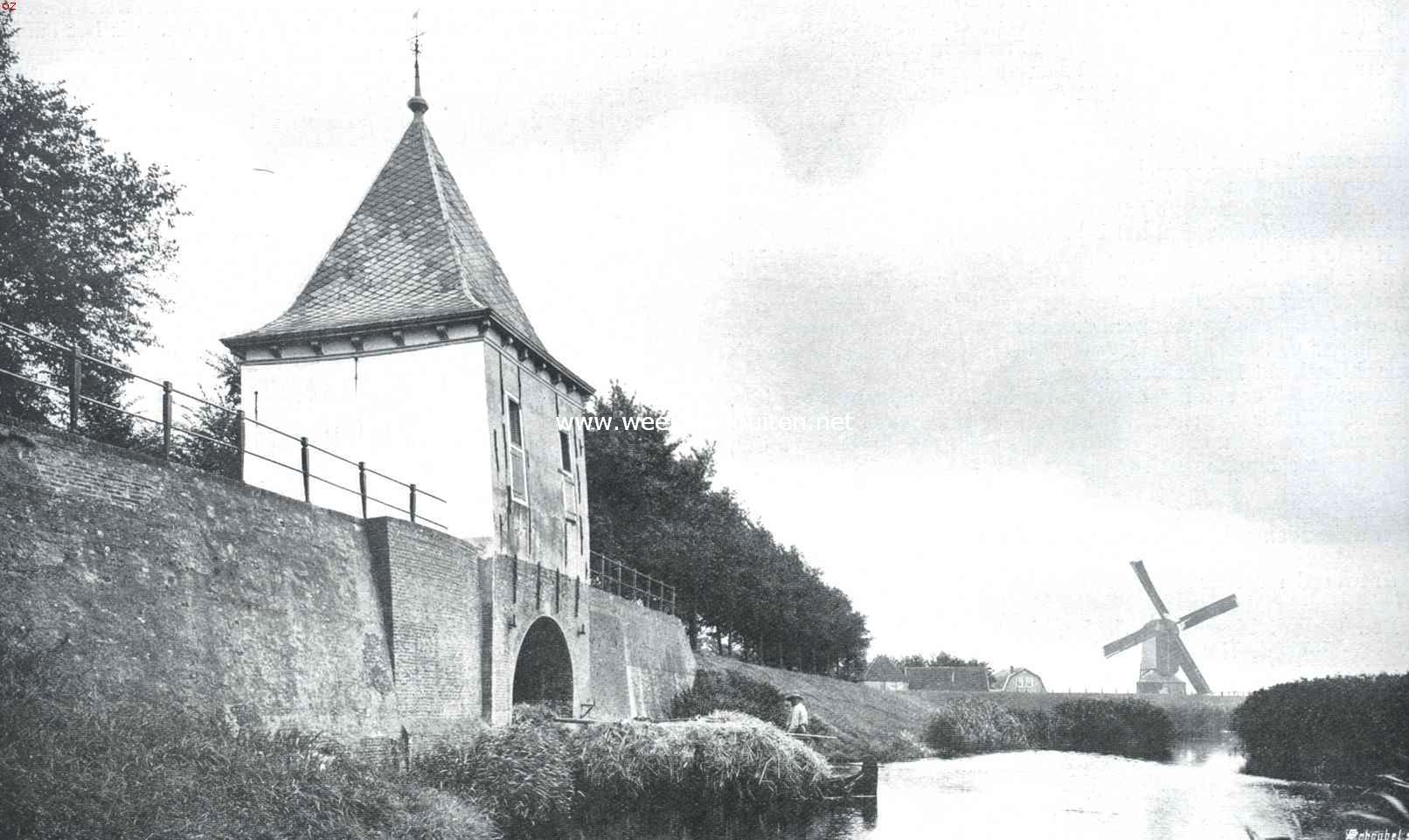 Enkhuizen's waterpoortjes. De Oudegouwsboom
