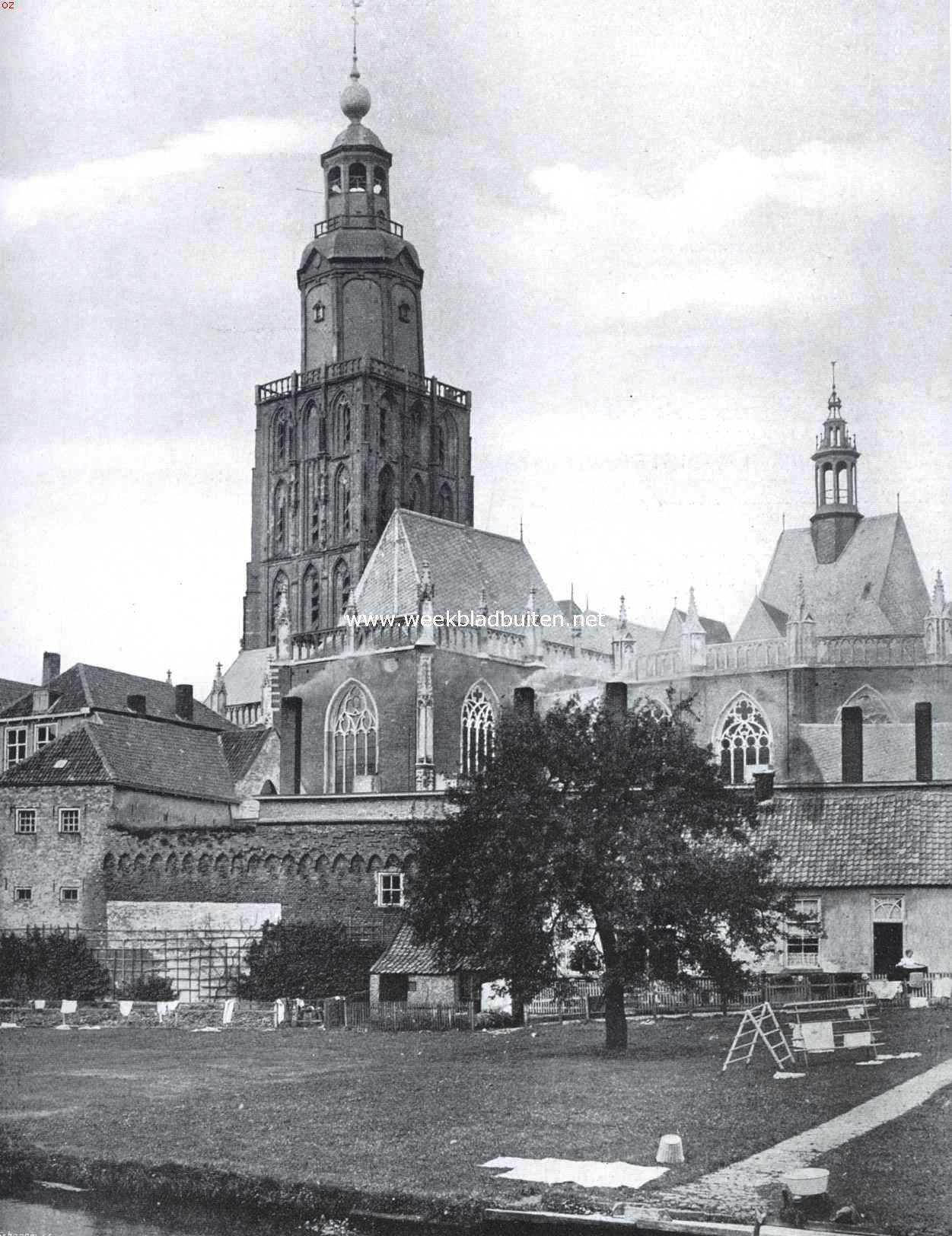 Gezicht op de Sint Walburgskerk te Zutfen