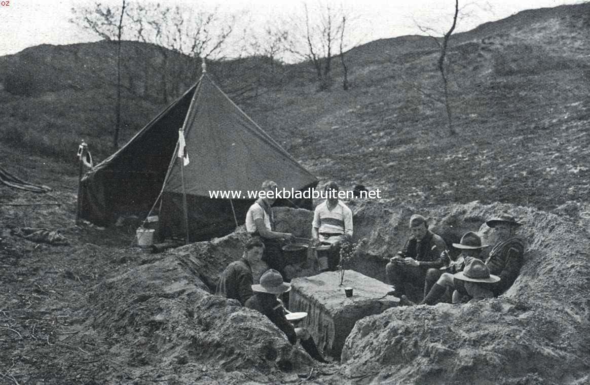 Padvinderij. Patrouille aan tafel