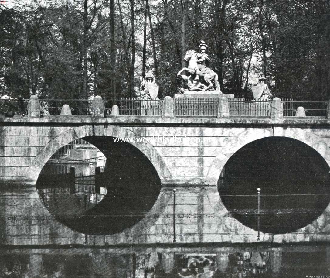 Twee Poolsche koningssteden. Brug met monument voor den Poolschen koning Johan Sobieski te Warschau