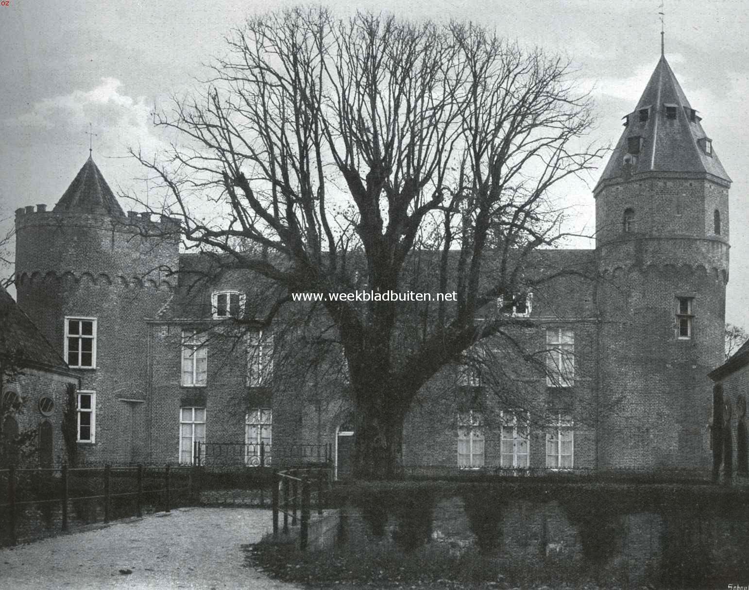 Walchersche kasteelen en buitenplaatsen. Kasteel Westhove. Voorgevel, met den eeuwenouden lindeboom