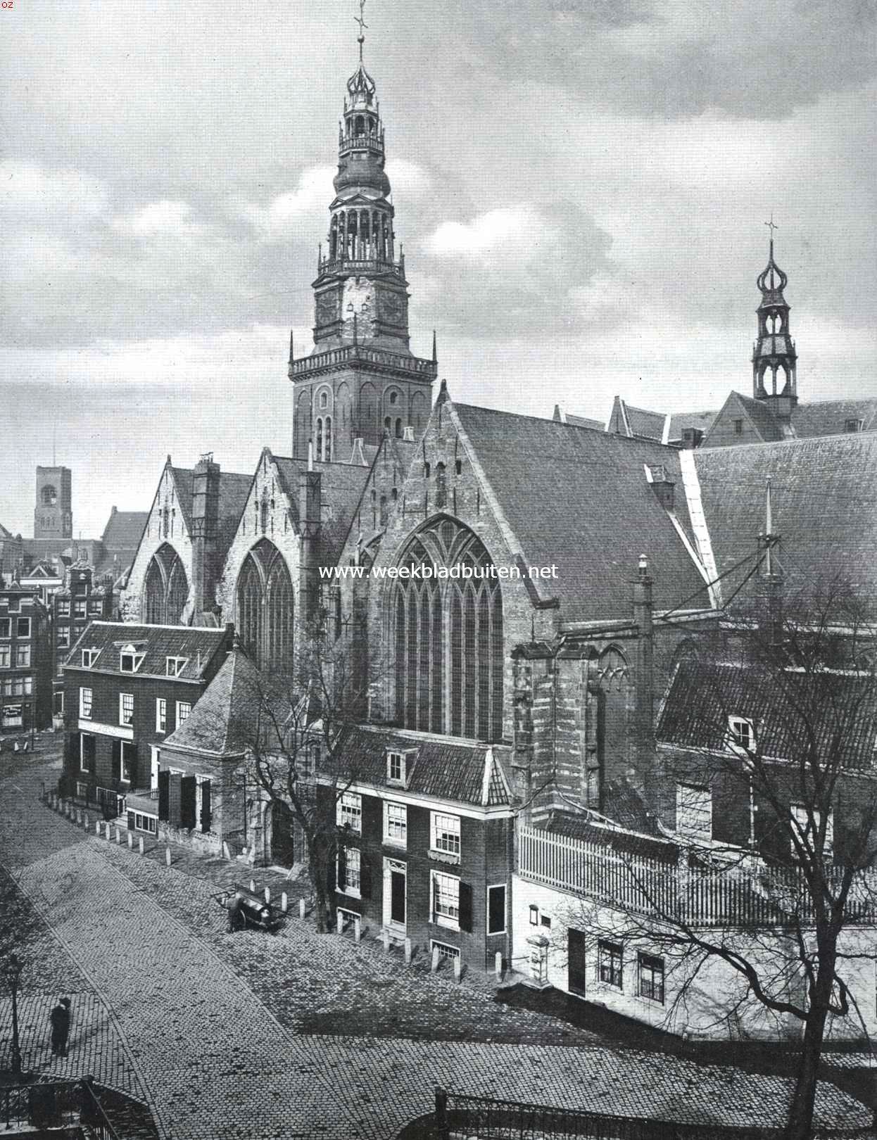 Amsterdamsche torens. Gezicht op de Oude Kerk en haar toren