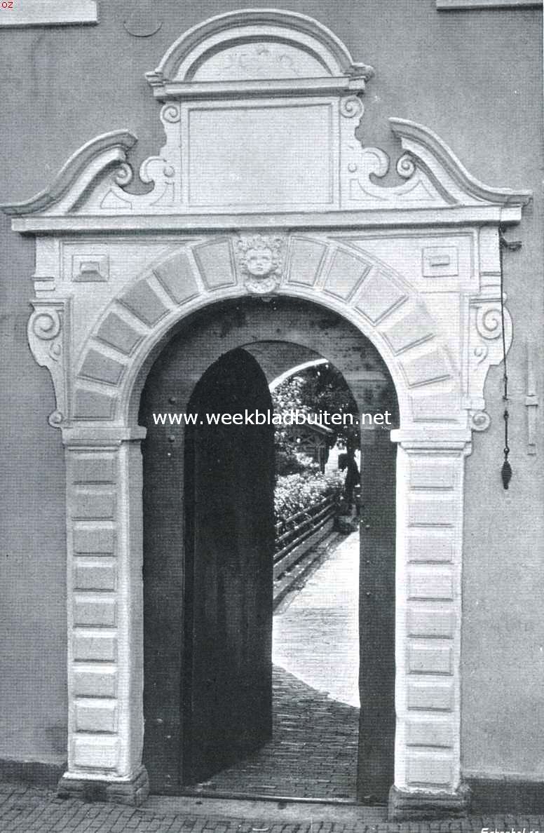 Haagsche hofjes. Toegangspoort van het Heilige Geesthofje