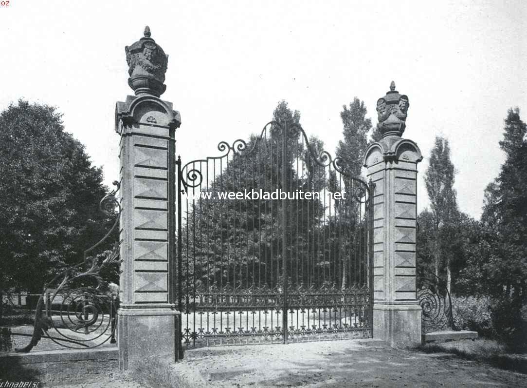 Oud-Poelgeest. Het toegangshek