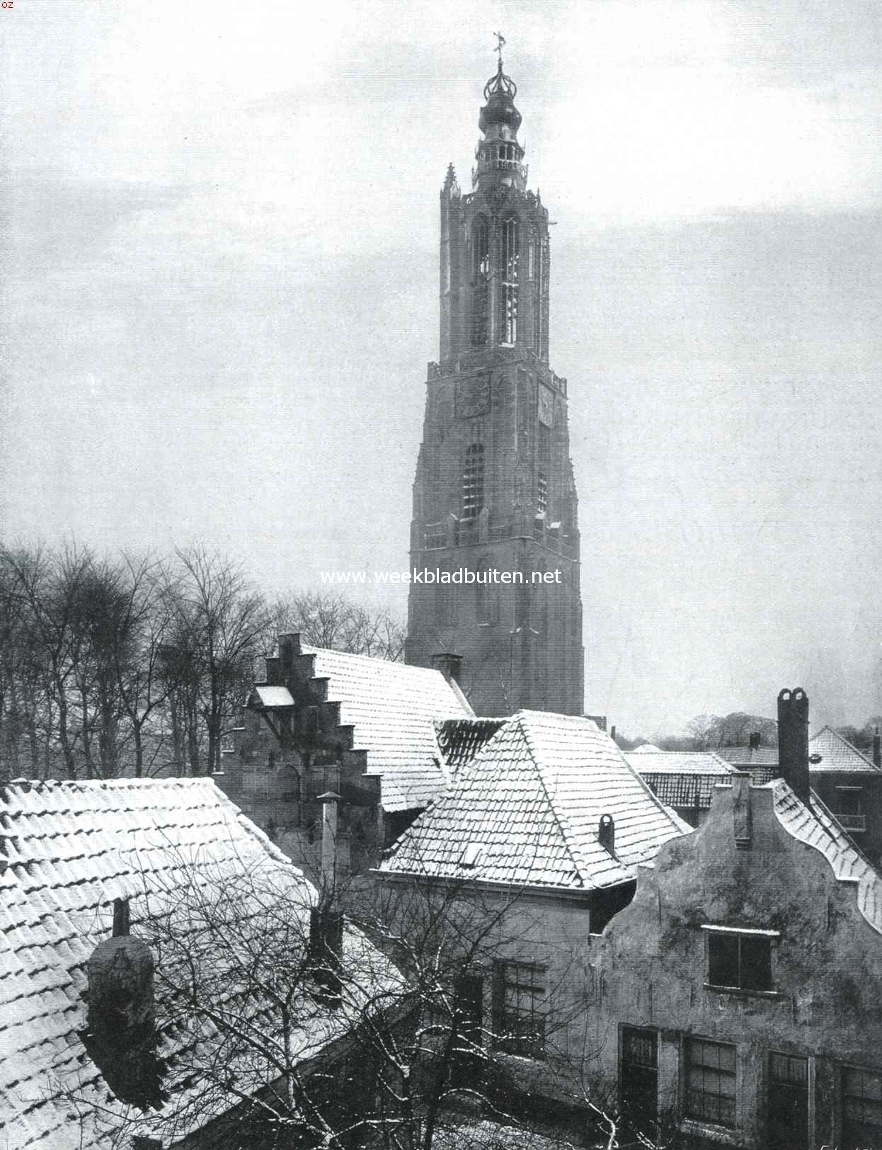 De Lieve Vrouwe-toren te Amersfoort. Als het gesneeuwd heeft