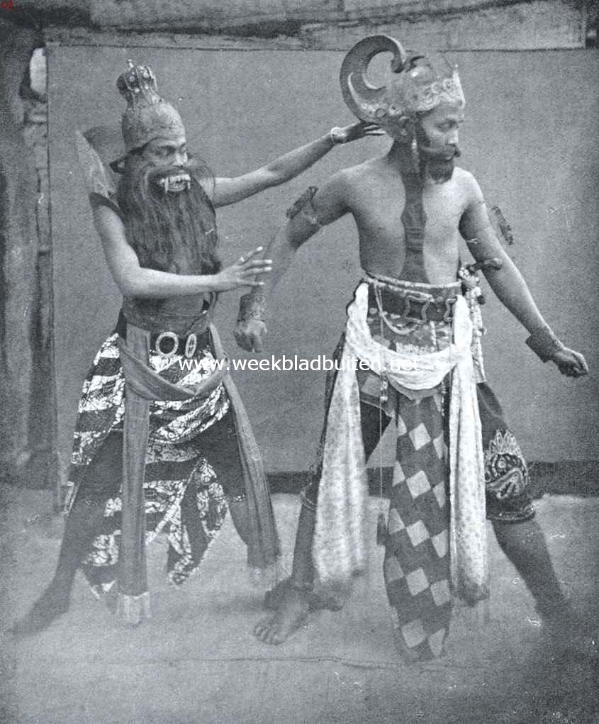 Buitenzorg en Soekaboemi. Wajang-vertooning
