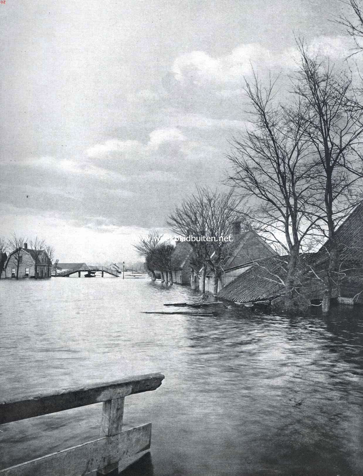 De watersnood in Noord-Holland. De Meerweg te Nieuwendam